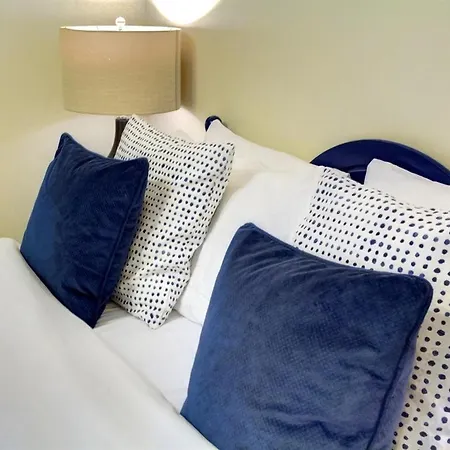 Avoca House B&B Dublin Room photo