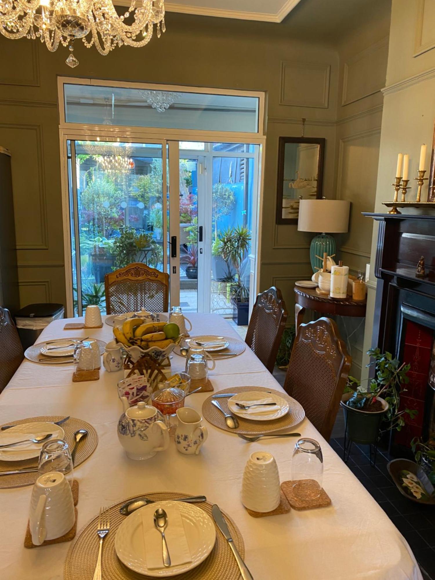 Avoca House 3*