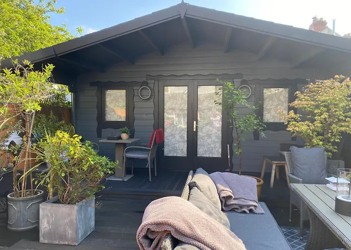 Avoca House B&B